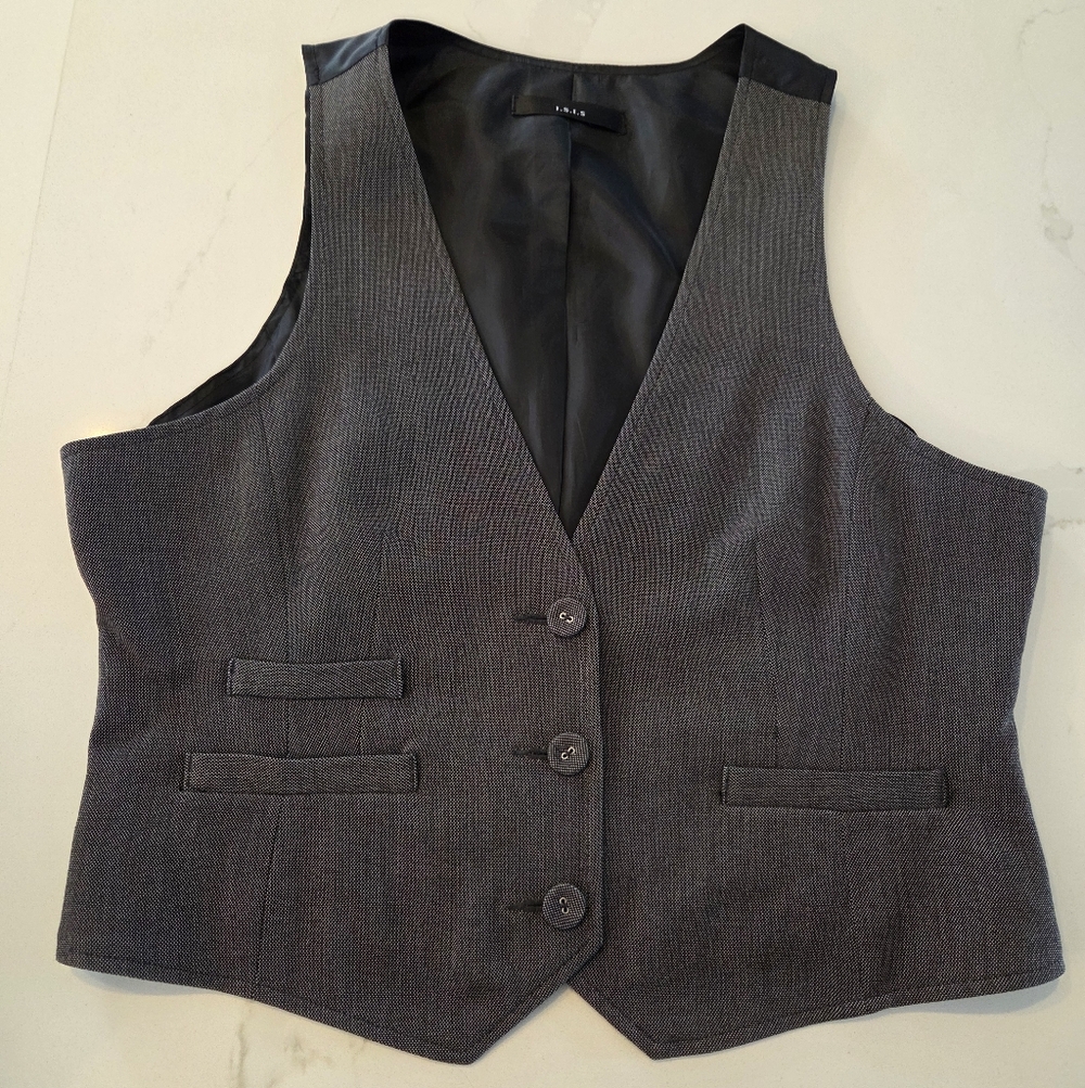 Business Chic Satin Back Charcoal Tweed Look Button-Up Vest